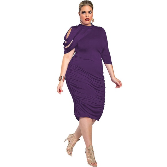 Dresses & Skirts - 🌺🌺HOST PICK🌺🌺 Stretch Rouched Detail Dress